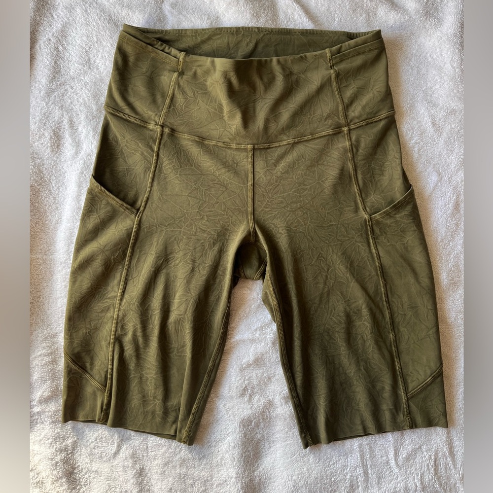 Lulu lemon olive green biker shorts with side pockets